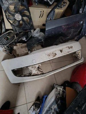 Volkswagen Polo ön tampon 2010-2014 orjinal çıkma parça