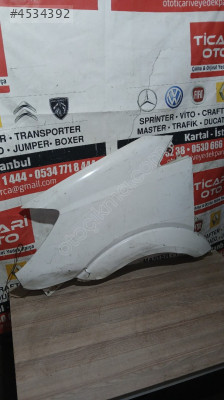 Mercedes Sprinter Çıkma Orjinal Sol Ön Çamurluk