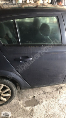OPEL ASTRA H HB SAĞ ARKA KAPI