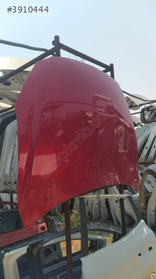 Mazda 3 model 2015 ön motor kaputu