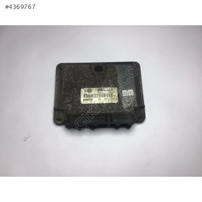 Volkswagen Golf 1.8 Motor Beyni 0261204673 06A906018R