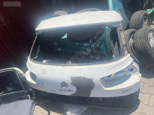 Citroën C4 picasso arka bagaj kapağı