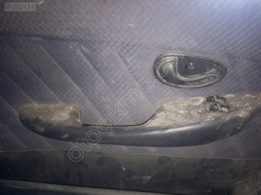 Fiat Palio sol ön kapı içten çekme ve açma kolu