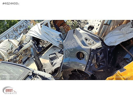 FORD FIESTA SOL ARKA CAMURLUK