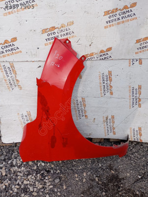 Hyundai i20 çıkma sağ ön çamurluk 2012-2014