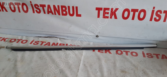 Mercedes C 204 KAPI ÇITASI SOL ARKA A204735
