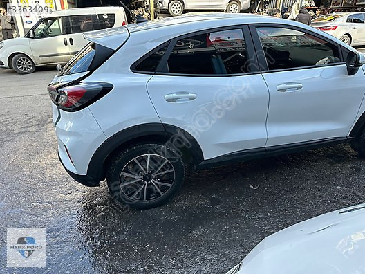 Ford Puma Çıkma Sağ Arka Kapı