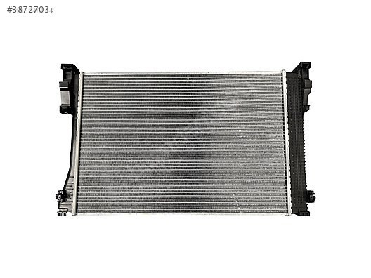 MERCEDES C SERİSİ E SERİSİ W204 W212 SU RADYATÖR 2045000403