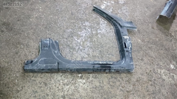 2009-2012  FORD KUGA SAĞ MARŞPİYEL SACI