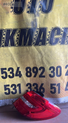 MERCEDES W246 B SERİSİ SAĞ STOP A2468200664