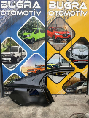 Megane 4  sağ arka çamurluk