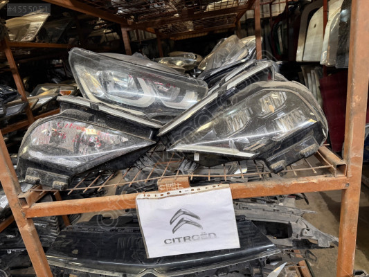 Citroën C4 X sağ sol far
