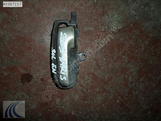 TOYOTA YARIS 2005 ÇIKMA SOL ÖN KAPI İÇ AÇMA KOLU
