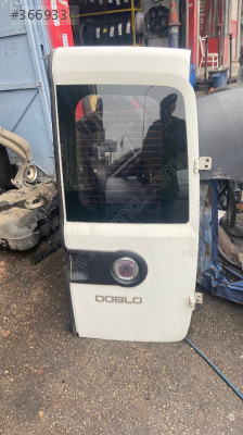 DOBLO GENİŞ AİLE SAĞ BAGAJ KAPAĞI