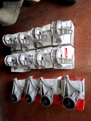 ÖZMEN OPEL ASTRA G H SAĞ ÜST YAN ALT MOTOR ŞANZIMAN KULAĞI