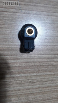 Vuruntu Sensörü 1.6 AEE ALM AHW 030905377A