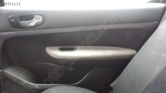 peugeot 307 sağ arka kapı döşemesi