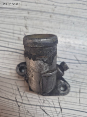 MITSUBISHI Soğutma Suyu Çıkış Hortumu Bağlantısı