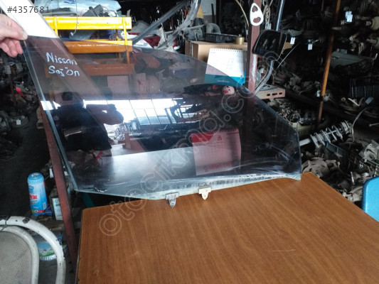 NİSSAN PRİMERA ÇIKMA SAĞ ÖN KAPI CAMI