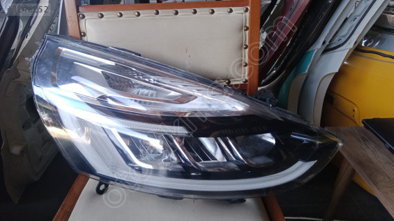 Renault Clio4 ful led sağ ön far orijinal 50 TL