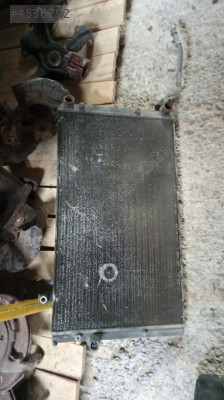 Volkswagen Golf 3 radyatör