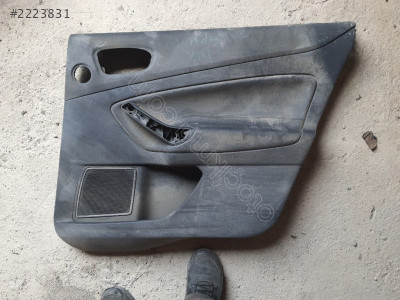 FORD MONDEO ARKA SAĞ KAPI DÖŞEMESİ 7571A27406