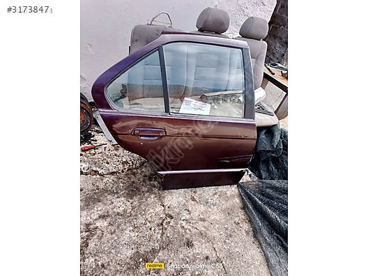 BMW E36 SAĞ ARKA KAPI TEMİZ HATASIZ