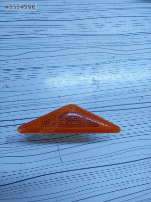 FORD Focus Çamurluk Sinyali 93863A210AA
