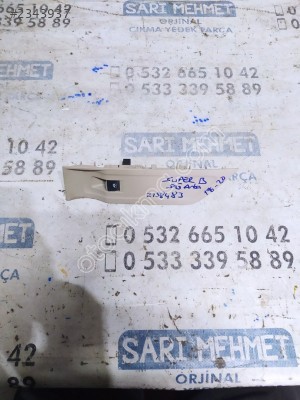 ÇIKMA SKODA SÜPER B SAĞ ARKA KAPI CAM DÜĞMESİ