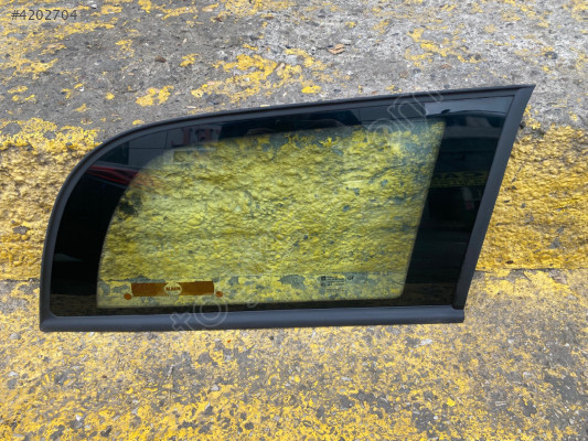 OPEL ASTRA G STATİON SAĞ ARKA KELEBEK CAMI SIFIR ORJİNAL 90559954