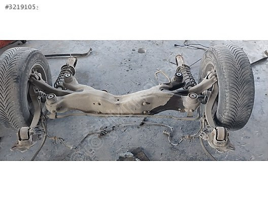 Opel Vectra B kasa Arka Dingil Dolu