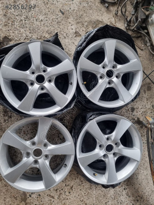 Mazda 3 16 inç Jant