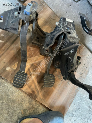 RENAULT MASTER-2 ÇIKMA ORJİNAL PEDAL TAKIMI