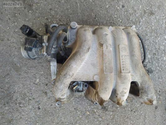 ÇIKMA RENAULT MEGANE 1 MANİFOLD