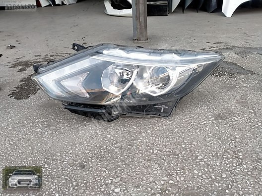 QASHQAİ SOL ÖN FAR