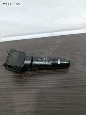 Mitsubishi L 200 Silecek Kolu