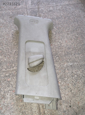 1P0867243 2010 SEAT LEON ORJ. ÇIKMA ORTA DİREK KAPLAMA SOL