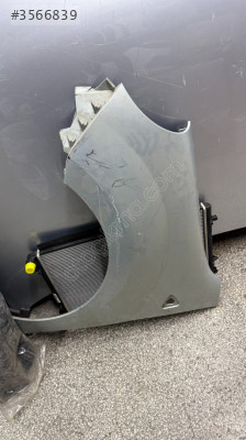 RENAULT KANGOO SOL ÇAMURLUK ORJİNAL ÇIKMA