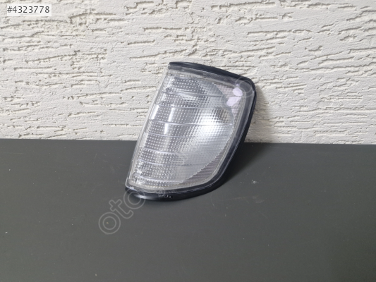 MERCEDES W124 200E SOL ÖN FAR SİNYALİ DUYLU BEYAZ SIFIR 1993-1995