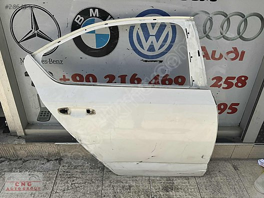 Skoda oktavia 2016 sağ arka kapı