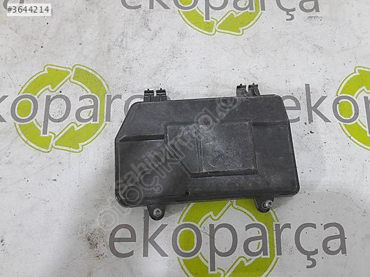 MERCEDES C 2020 2024 W206 SİGORTA KUTUSU KAPAĞI A2065400600
