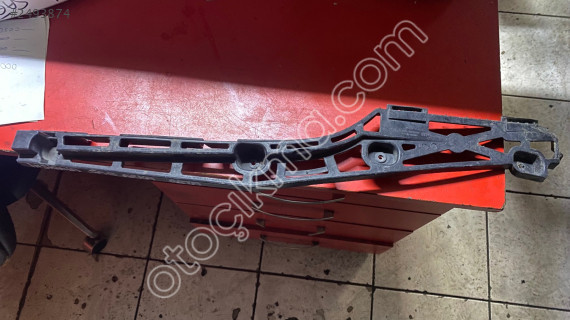 OPEL İNSİGNİA SAĞ ARKA TAMPON ORTA BRAKET 22793772