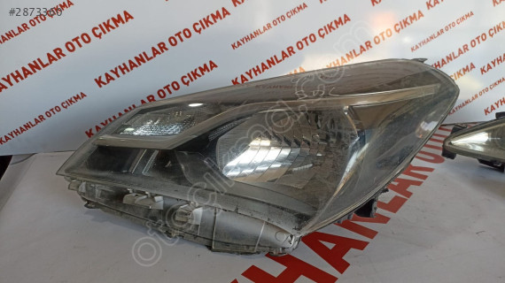 TOYOTA YARİS İçin Sol Ön Far - Kayhanlar Oto Çıkma Parçala