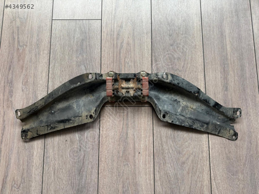 Egzoz Askı Demiri VW Bora 1J0802117B