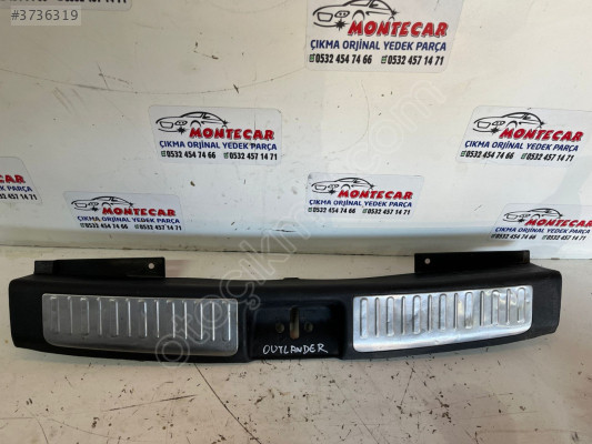 MİTSUBİSHİ OUTLANDER ARKA PANEL KAPLAMASI MONTECAR