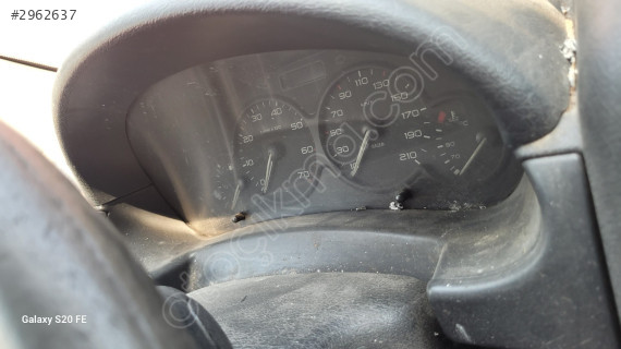 Peugeot partner 2 km saati
