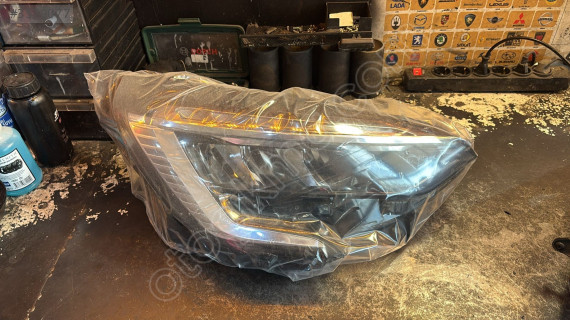 RENAULT CLİO 5 LED SAĞ FAR