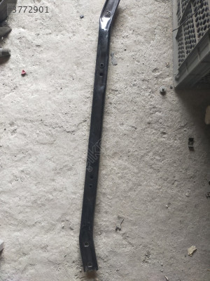 BMW 5 F10 ÖN PANEL ÜST DEMİRİ 7200690