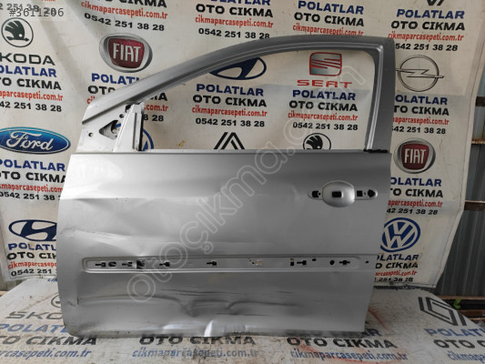 Renault Clio 3 sol ön kapı