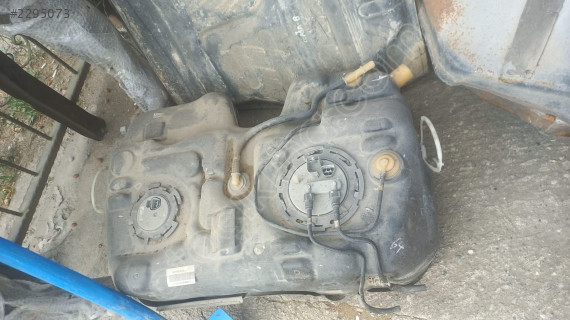 chevrolet captiva çıkma yakıt deposu